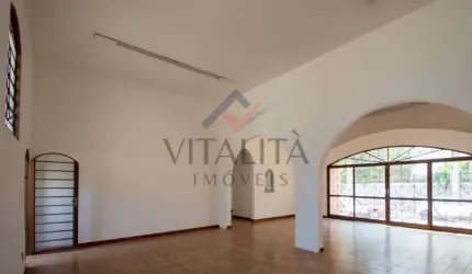 Prédio Comercial para alugar em Centro de 235.00m²