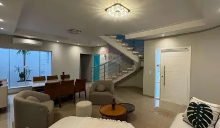 Casa para alugar em Parque Novo Mundo de 220.00m² com 3 Quartos, 1 Suite e 4 Garagens