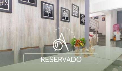 Sobrado para venda em Xaxim de 115.00m² com 3 Quartos, 1 Suite e 4 Garagens