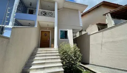 Casa para venda em Cidade São Francisco de 277.00m² com 3 Quartos, 2 Suites e 6 Garagens