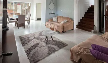 Casa para venda em Vila Suíssa de 212.00m² com 3 Quartos e 4 Garagens