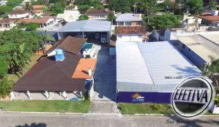 Prédio Comercial para venda em São Francisco Do Sul de 1134.00m²