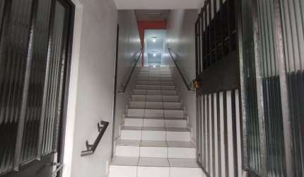 Prédio Comercial para venda e aluguel em Centro de 909.00m² com 8 Garagens