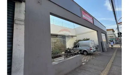 Imóvel Comercial para alugar em Ipiranga de 352.00m² com 2 Garagens