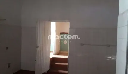 Prédio Comercial para venda em Vila Virgínia de 156.00m² com 2 Quartos e 3 Garagens
