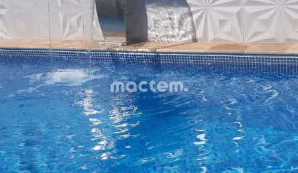 Prédio Comercial para venda em Jardim Bela Vista de 250.00m² com 2 Quartos, 1 Suite e 2 Garagens
