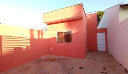 Casa para venda e aluguel em Chácaras Tv de 60.00m² com 2 Quartos e 1 Garagem