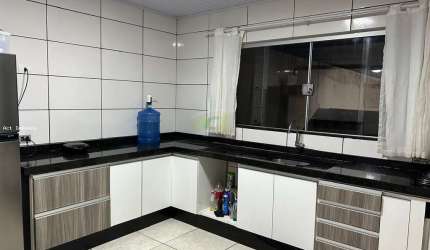 Casa para venda em São Rafael de 260.00m² com 2 Quartos, 1 Suite e 2 Garagens