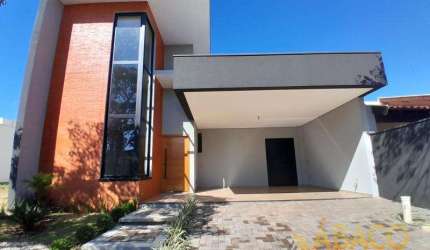 Sobrado para venda em Residencial Samambaia de 176.00m² com 3 Quartos, 3 Suites e 4 Garagens