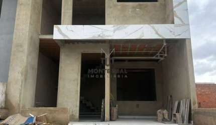 Casa para venda em Horto Florestal de 181.00m² com 3 Quartos, 1 Suite e 2 Garagens