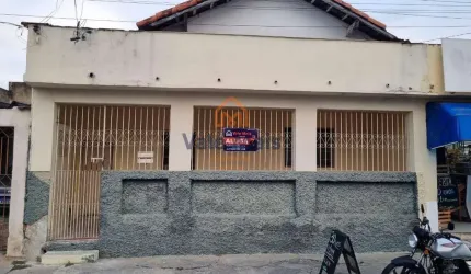 Casa para alugar em Vila Expedicionários Cruzeirenses de 158.00m² com 3 Quartos e 1 Garagem