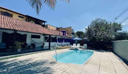 Casa para venda em Badu de 117.00m² com 3 Quartos, 1 Suite e 1 Garagem