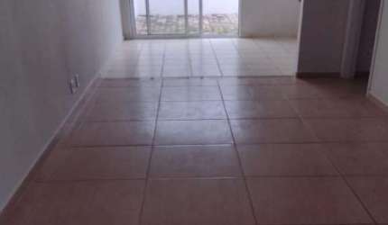 Casa para venda em Jardim Ipanema de 65.00m² com 2 Quartos, 1 Suite e 2 Garagens