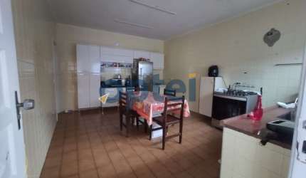 Casa para venda em Rudge Ramos de 223.00m² com 4 Quartos, 1 Suite e 3 Garagens