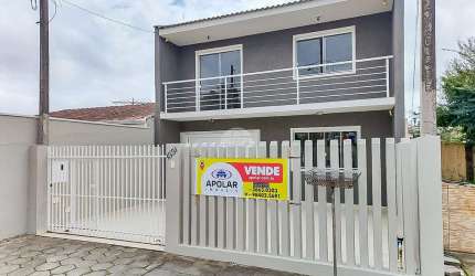 Sobrado para venda em Guaraituba de 107.00m² com 3 Quartos, 1 Suite e 3 Garagens
