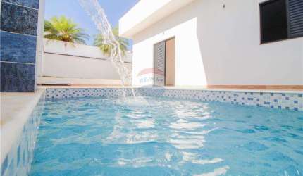 Casa de Condomínio para venda em Jardim Do Paço de 178.00m² com 3 Quartos, 3 Suites e 4 Garagens