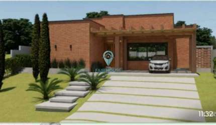 Casa para venda em Centro  de 194.00m² com 2 Quartos, 1 Suite e 6 Garagens