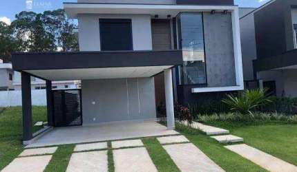 Casa de Condomínio para venda em Botujuru de 260.00m² com 3 Quartos, 3 Suites e 4 Garagens