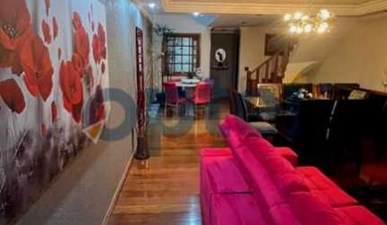 Sobrado para venda em Anchieta de 254.25m² com 3 Quartos, 1 Suite e 4 Garagens