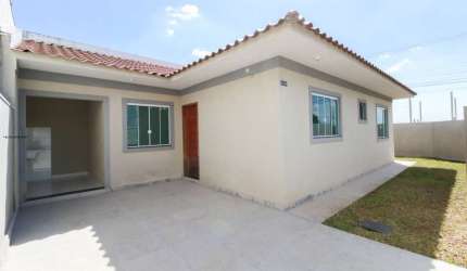 Casa para venda em Veneza de 67.00m² com 3 Quartos e 2 Garagens