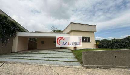 Casa de Condomínio para alugar em Chácara Dos Junqueiras de 198.00m² com 3 Quartos, 1 Suite e 6 Garagens