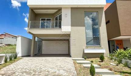 Casa de Condomínio para venda em Jardim Tatuapé de 260.00m² com 3 Quartos, 1 Suite e 4 Garagens
