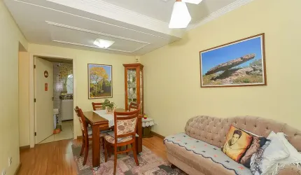 Sobrado para venda em Bairro Alto de 152.00m² com 3 Quartos, 1 Suite e 2 Garagens