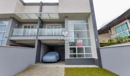 Sobrado para venda em Capão Da Imbuia de 149.00m² com 3 Quartos, 1 Suite e 3 Garagens