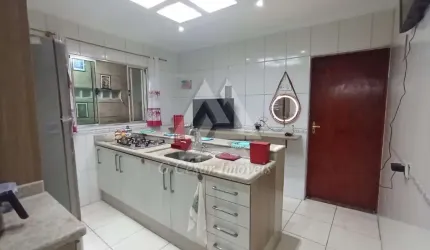 Casa para venda em Jardim Zaira de 150.00m² com 2 Quartos, 1 Suite e 2 Garagens