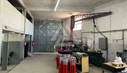 Galpão / Depósito / Armazém para venda em Jardim Esperança de 695.00m²