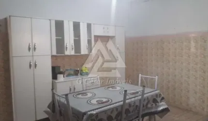 Casa para venda em Jardim Zaira de 300.00m² com 2 Quartos e 5 Garagens