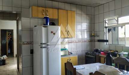 Sobrado para venda em Jardim Zaira de 135.00m² com 3 Quartos e 1 Suite