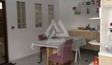 Casa para venda em Vila Tavares de 220.00m² com 2 Quartos e 2 Garagens