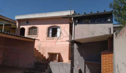 Casa para venda em Parque Das Américas de 250.00m² com 2 Quartos e 4 Garagens