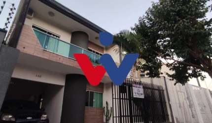 Sobrado para venda em Jardim Santa Alice de 200.00m² com 4 Quartos