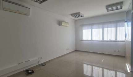 Sala Comercial para alugar em Jardim Astro de 93.08m² com 4 Garagens