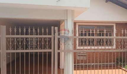 Casa para venda em Presidente Médici de 88.00m² com 2 Quartos e 2 Garagens