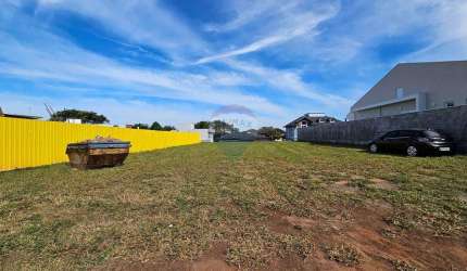 Terreno para venda em Centro de 720.00m²