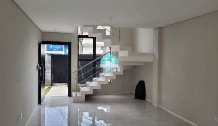Sobrado para venda em Cajuru de 128.00m² com 3 Quartos, 1 Suite e 2 Garagens