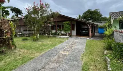 Casa para venda em Pontal Do Paraná de 90.00m² com 2 Quartos, 1 Suite e 6 Garagens
