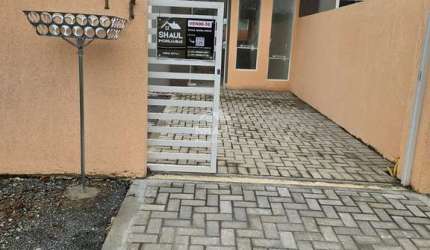 Casa para venda em Guaratuba de 60.00m² com 2 Quartos, 1 Suite e 1 Garagem
