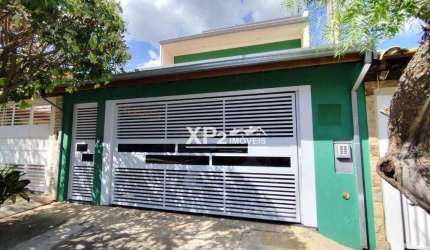 Casa para venda em Jardim Umuarama de 166.00m² com 3 Quartos, 2 Suites e 3 Garagens