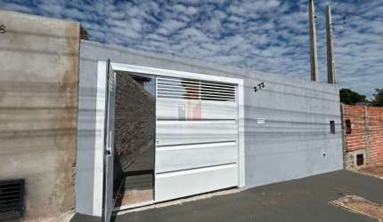 Casa para venda em Tangarás de 36.00m² com 2 Quartos e 1 Garagem