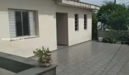 Casa para venda em Jardim Zaira de 163.00m² com 3 Quartos, 1 Suite e 3 Garagens