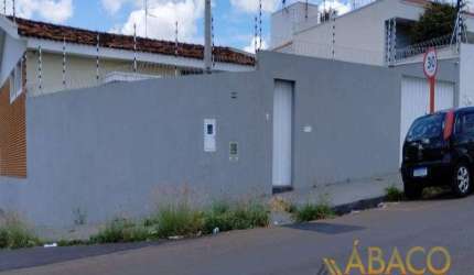 Casa para alugar em Vila Monteiro (gleba I) de 130.00m² com 3 Quartos, 1 Suite e 2 Garagens