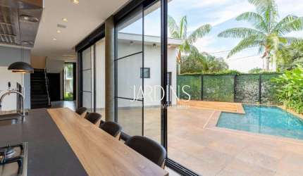 Casa de Condomínio para venda em Vila Do Golfe de 252.00m² com 3 Quartos