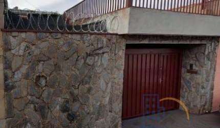 Casa para venda em Vila Virgínia de 160.00m² com 3 Quartos, 1 Suite e 4 Garagens