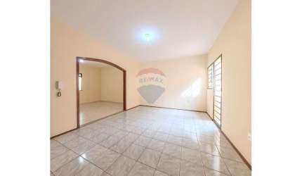 Casa para venda em Jardim Universitário de 190.00m² com 4 Quartos e 2 Suites