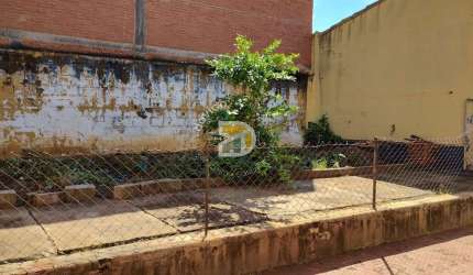 Casa para venda em Jardim Nossa Senhora Aparecida de 163.00m² com 3 Quartos e 2 Garagens