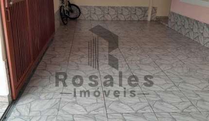 Casa para venda em Alto De Pinheiros de 209.00m² com 3 Quartos e 2 Garagens